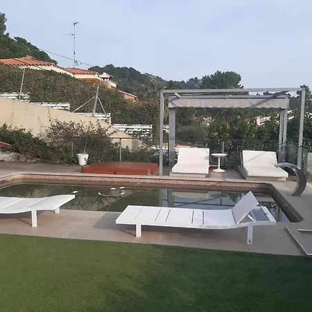빌라 Con Piscina Privada, 2 Jacuzzis Y Barbacoa